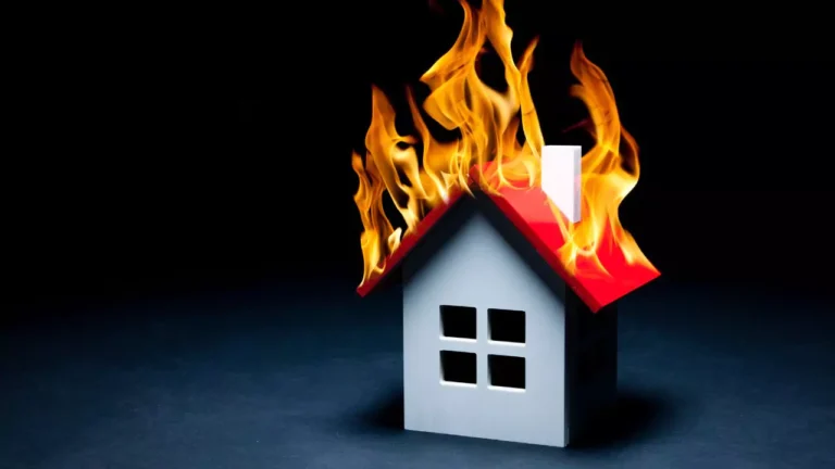 If Your House Burns Down What Does Insurance Cover